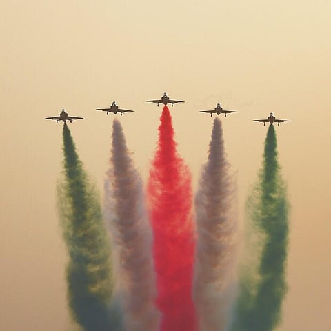 شاهد.. الصقور السعودية تختتم عروضها الجوية المبهرة بـ"صيف الباحة"