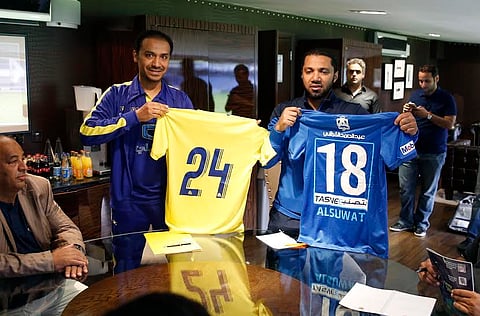 في مباراة السوبر: النصر يلعب بالأصفر .. والهلال بالأزرق