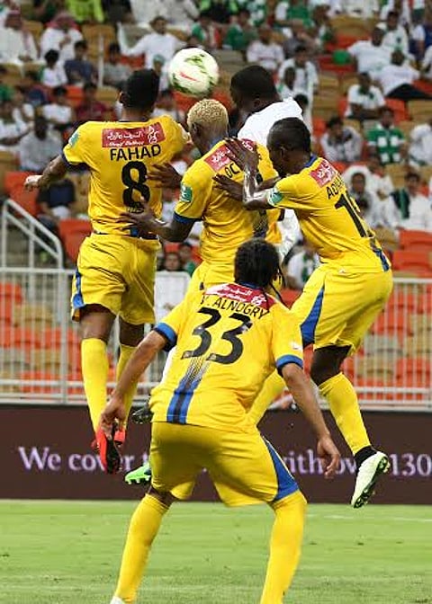 لاعبو التعاون: طبقنا طلب "قوميز".. ونعد الجماهير بالأفضل