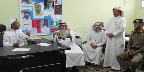 بالصور.. أمين عسير يطالب المواطنين بسرعة التسجيل في قيد الناخبين