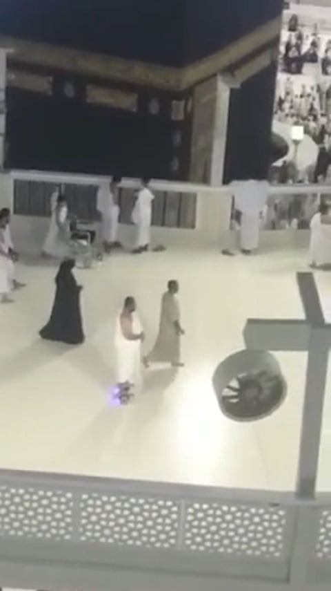 "الشبل" يؤكّد شرعية فيديو الطواف بـ "الإسكوتر الكهربائية"