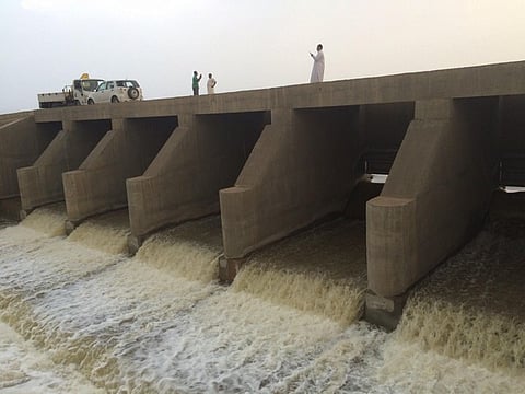 مياه جازان: إغلاق بوابات السد نتيجة حفريات تهدد المتنزهين