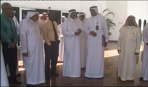 "نصيف" يدشن مشروع الألواح الشمسية بينبع