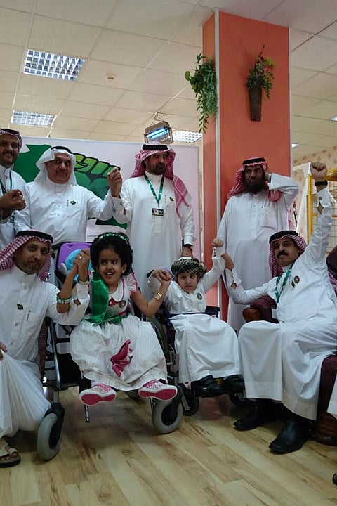 شاهد.. احتفالية مركز التأهيل الشامل بالمدينة باليوم الوطني