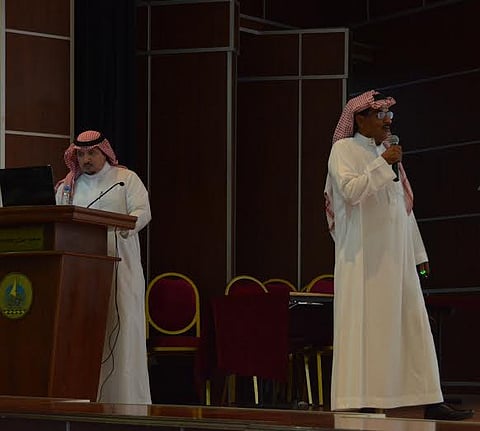 ورشة عمل عن الاقتراع للعاملين بانتخابات جازان