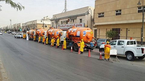أمطار الرياض.. "طوارئ الأمانة" تتلقى "129" بلاغاً