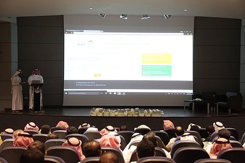 "قاضي": نظام العمرة الجديد يقصي الوسطاء ويوفر 10% من التسكين