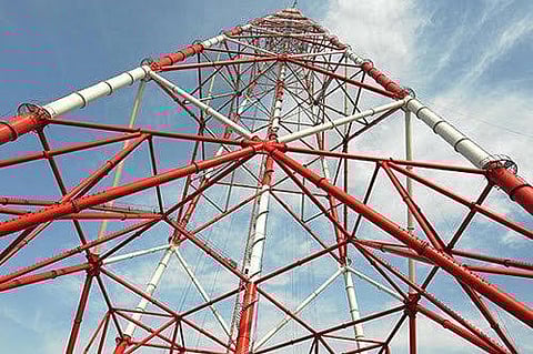 القنفذة.. سكان الفلحة وساحل حلي يعانون من ضعف الإنترنت ويطالبون بحلول