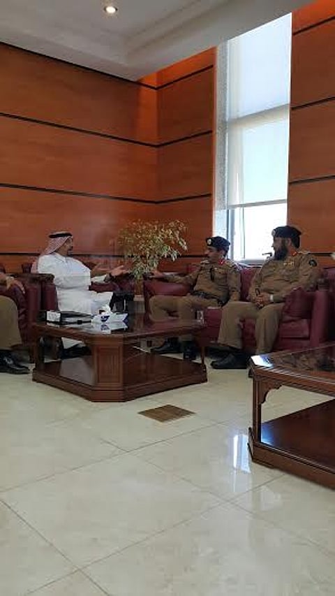 أمين عسير يناقش مع "الحارثي" تدابير الدفاع المدني بالمنطقة