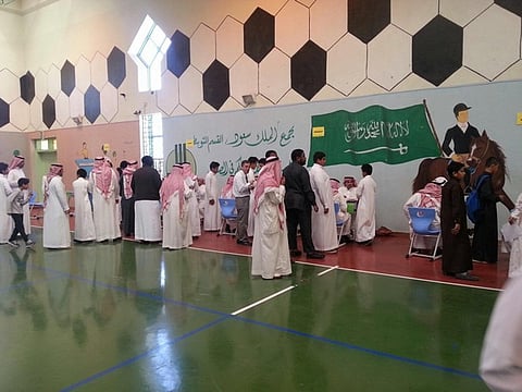 الرياض.. متوسطة مجمع الملك سعود تستضيف 200 من أولياء أمور الطلاب