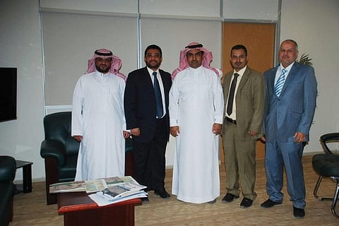 "مركز سلمان الإغاثي" يدعم تعز بـ 100 ألف سلة غذائية