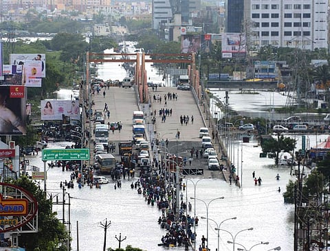 بالصور.. مدينة هندية تغرق في أكبر فيضان منذ 100 عام