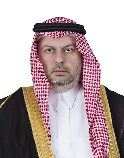 عبدالله بن مساعد يدعم أسرة "الخليوي" بـ100 ألف ريال