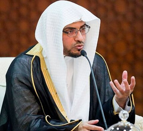 "المغامسي": دول العالم لم تُبقِ في قوس الأذى سهماً إلا رمتنا به