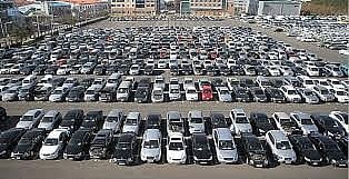 جهود لإلزام 78 وكالة سيارات بمعيار وقود يوفر 300 ألف برميل بنزين