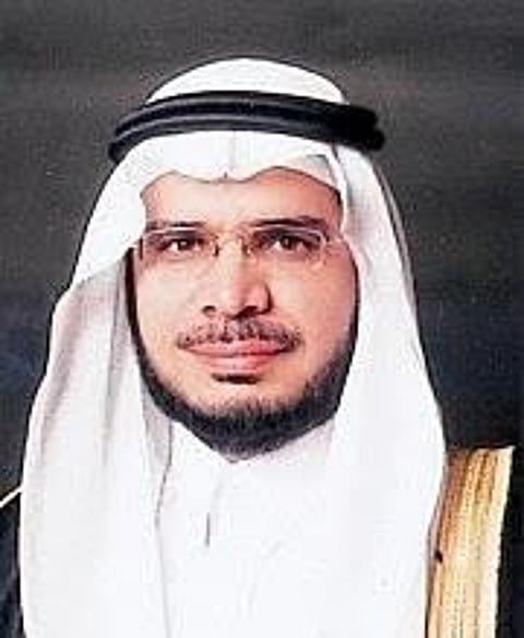 المعلمون يضعون مطالبهم على طاولة وزيرهم الجديد .. و28 مقترحاً لمعلمة