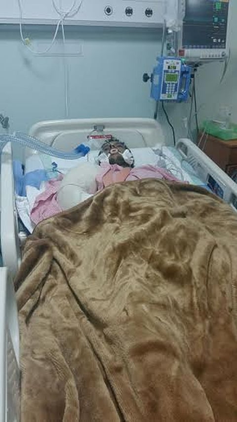 والدة رجل أمن تناشد إخلاء ابنها من "القويعية" للرياض