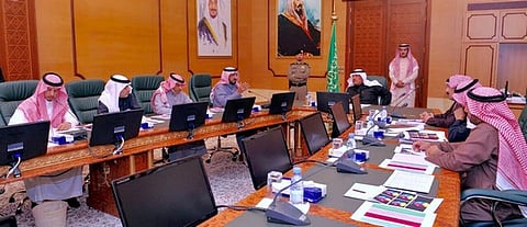 أمير الباحة يترأس اجتماع مؤشرات قياس أداء المحافظين