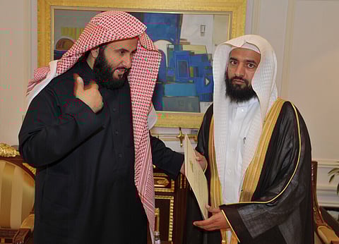 وزير العدل يكرّم "الحارثي"