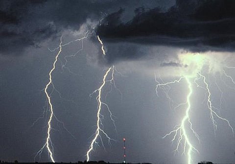 "الأرصاد": انخفاضٌ ملموسٌ في درجات الحرارة على وسط المملكة وشرقها