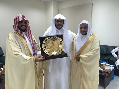 محكمة التنفيذ في جدة تُكَرّم موظفيها المتميزين