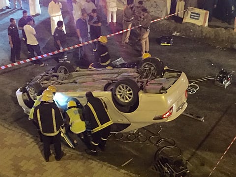 شاهد.. مصرع شخص قفزت به مركبته من أعلى كوبري "شرائع مكة"