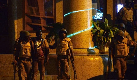 مصادر "سبق": قوات بوركينية وفرنسية تحرر سعودييْن اثنيْن ضمن رهائن القاعدة الـ 126