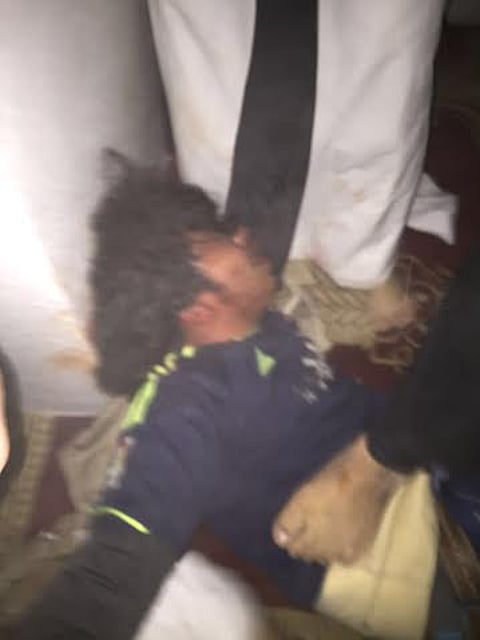 شاهد عيان: "انتحاري الأحساء" توسل للمصلين وطلب التوبة