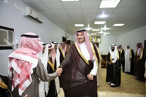 "أمير المدينة" يدشن عدداً من المشاريع الخدمية بالعيص