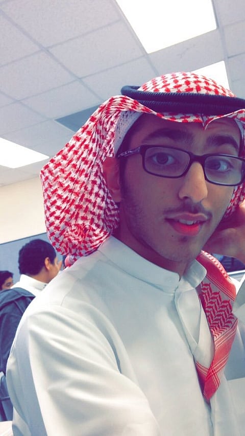 بعد 3 ساعات من نشر "سبق" عن فقدانه.. العثور على "تركي" بكورنيش الخُبَر