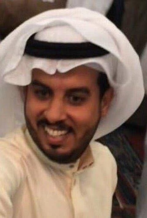 الصلاة على الشمري شهيد جريمة "نقل الأموال" .. ظهر اليوم بالدمام