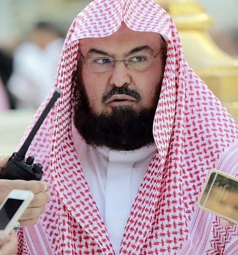 السديس: حادثة الأحساء جريمة نكراء من أعمال الإرهاب العمياء