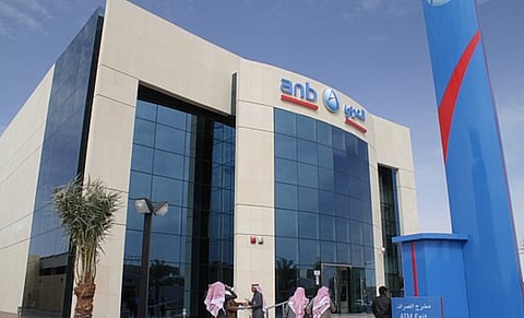 "رحلة صعود تي بوي البنك" .. من 350 ريالاً إلى 100 ألف شهرياً ..لغز "عدو السعوديين"