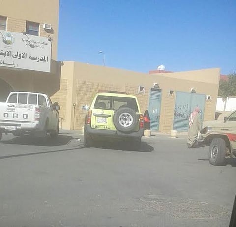 تماسّ كهربائي يُخلي مدرسة ابتدائية بـ"بدع تبوك"