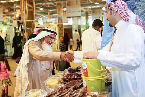 100 صنف من التمور ودبس الأحساء مطلوبة عالمياً