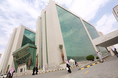 "سعود الطبية" تبدأ تجهيزات برج النساء الجديد.. 11 طابقاً و500 سرير