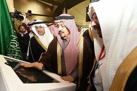 شاهد.. أمير الرياض: "نبراس" سد منيع لوقاية المجتمع من آفة المخدرات