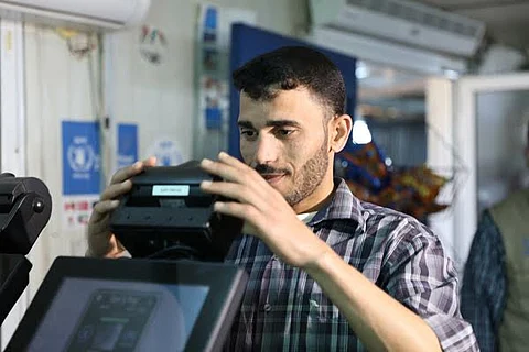 الأمم المتحدة تستخدم بصمة العين لمساعدة اللاجئين السوريين بالأردن