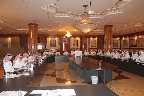 "بلدي جدة" يستعرض ميزانية الأمانة وجهودها بمكافحة الضنك