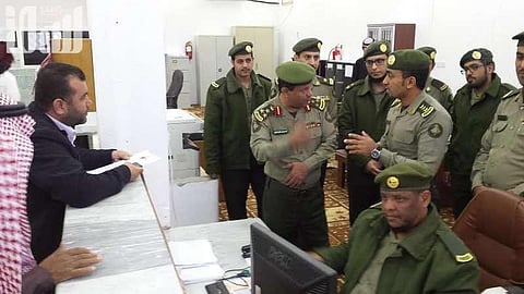 "الخالدي" متفقداً جوازات النماص وشعبة بلقرن: استشعروا المسؤولية