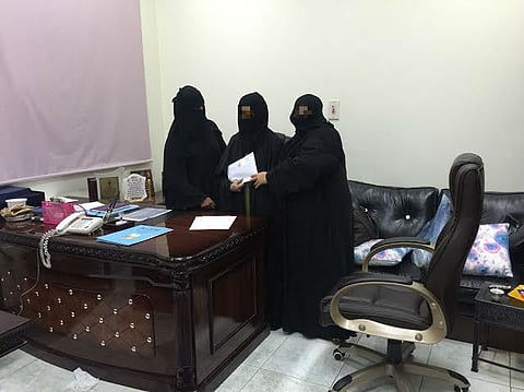 فاعلة خير تنقذ فتاة صدر ضدها حكم شرعي نهائي واجب النفاذ بجازان