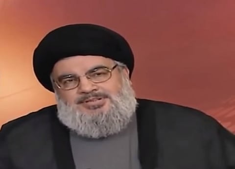 كيف بثّت "العربية" "حكاية حسن"؟ .. فخ التسويق للإرهاب ولغز خادم الحزب بالقناة!