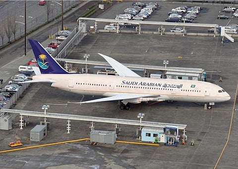 طائرة "دريملاينر" تجتاز الاختبارات القاسية وتنضمّ لأسطول "السعودية"