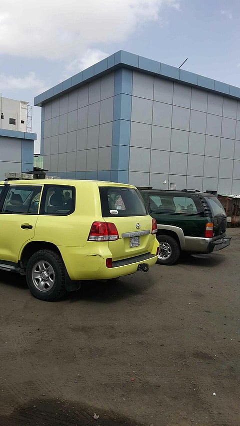 شاهد.. إغلاق 10 محطات مُخالفة على طريق "السيل- مكة"