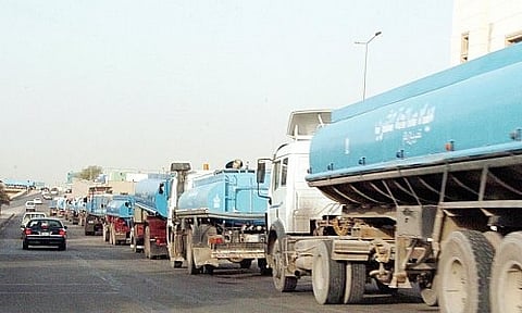 مفاجأة في واقعة صهريج المياه "الكلوركس".. العاملان كانا ينظفانه وأفرج عنهما