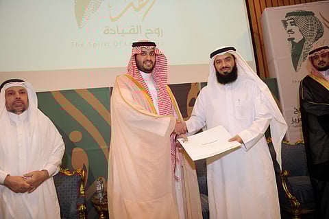 فتيات وأيتام وأرامل يستفيدون من مشاريع "الفهد روح القيادة" بمكة