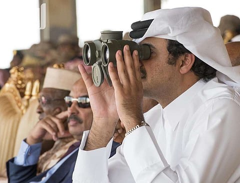 ولي العهد يودع أمير دولة قطر لدى مغادرته حفر الباطن