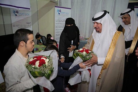 شاهد.. كيفية التعامل مع ذوي الاحتياجات في ركن "تواصل" بمهرجان "كلنا الخفجي"