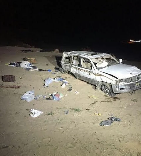 5 وفيات و7 إصابات جرّاء حادثيْن مروريَّيْن في عسير