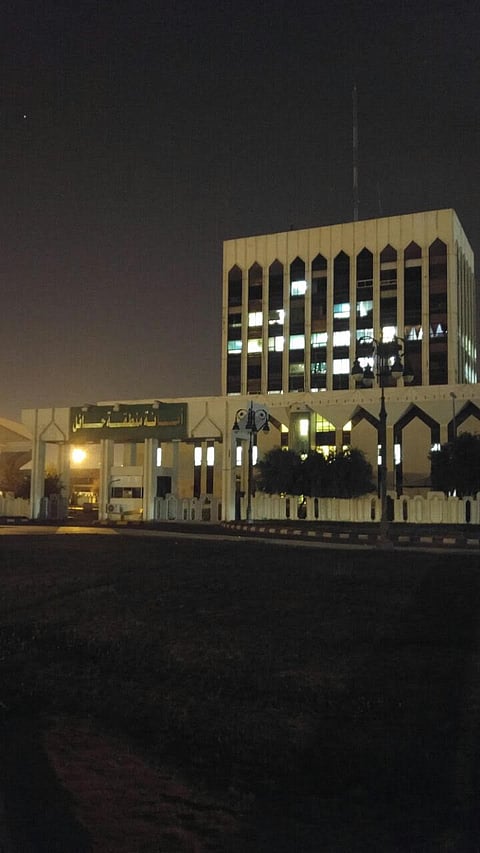 بالصور.. أمانة حائل تشارك العالم في فعاليات "ساعة الأرض"